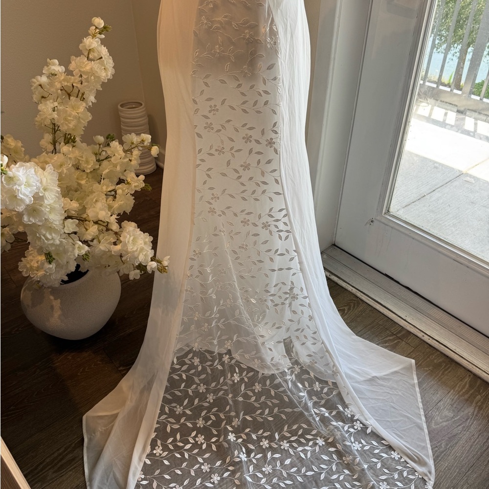 Wedding Dress off shoulder White Sheer Floral Gown size Small - Picture 7 of 11